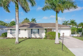 155 Flame Vine Dr, Naples, FL 34110