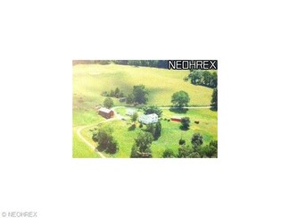 1571 Antioch Rd, Oak Hill, OH 45656