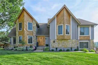 17009 E George Franklin Dr, Independence, MO 64055