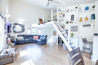 32 Pine St Unit 27, Norwalk, CT 06854