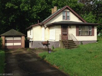 504 Salt Springs Rd, Youngstown, OH 44509