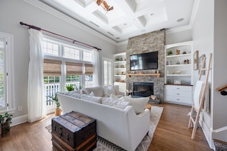 211 Victory Rd Unit 211, Quincy, MA 02171