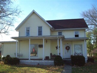 209 Bristol Ave, Middlebury, IN 46540