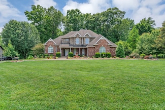 4090 Ironwood Dr, Greenbrier, TN 37073