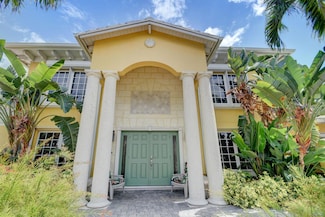12 Fayette Dr, Ocean Ridge, FL 33435