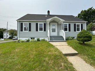 11 Colony St, Stratford, CT 06615
