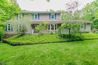 11545 Blackberry Ln, Chesterland, OH 44026
