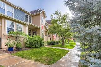 9615 W Hinsdale Place, Littleton, CO 80128