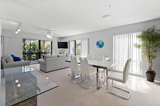 3000 Presidential Way Unit 207, West Palm Beach, FL 33401