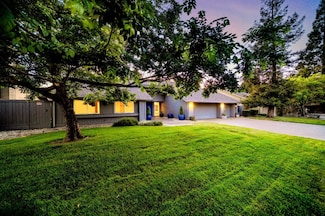 8907 Quail Hill Way, Fair Oaks, CA 95628