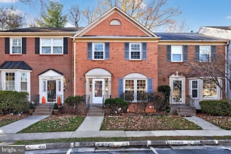 8060 Morning Meadow Ct, Alexandria, VA 22315
