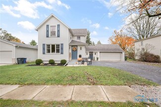 208 Dill Ave, Bowling Green, OH 43402