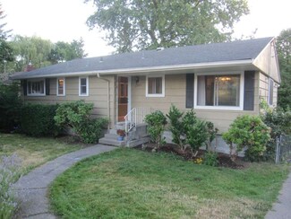 11545 12th Ave NE, Seattle, WA 98125