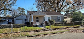 40 Irwin St, Portsmouth, VA 23702