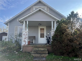 929 Grand Ave, Perryville, MO 63775