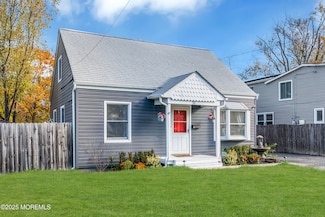 37 New Brunswick Ave, Matawan, NJ 07747