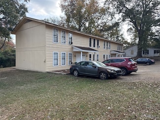 813 Azalea St, Tallassee, AL 36078