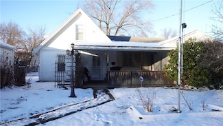 1008 Raymond St NW, Warren, OH 44485