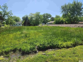 0000 N 4th St, Ashley, IL 62808