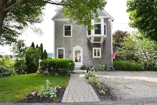 179 Meadowview St, Marshfield, MA 02050