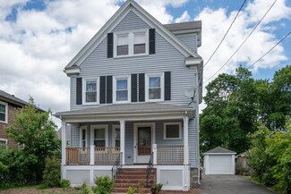 112 Dyer Ave, Milton, MA 02186