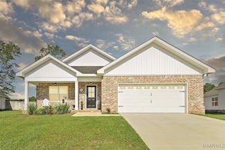 108 Mapleleaf Ct, Enterprise, AL 36330