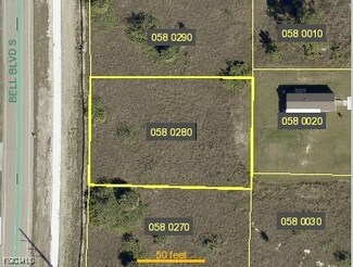 1039 Bell Blvd S, Lehigh Acres, FL 33974