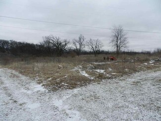 000 N Cretview Rd, Stillman Valley, IL 61084