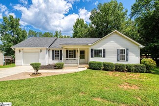 31 Northway Dr, Taylors, SC 29687