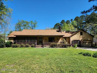 108 Murphy Rd, New Bern, NC 28562