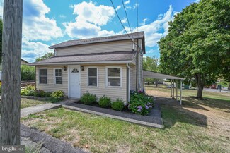 83 Armstrong St, Frostburg, MD 21532