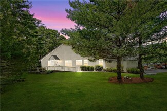 27 Alpine Way, North Smithfield, RI 02896