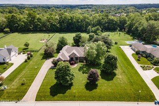 2913 Harrods Crossing Blvd, Crestwood, KY 40014