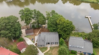 971 Lacon Dr, Newport News, VA 23608