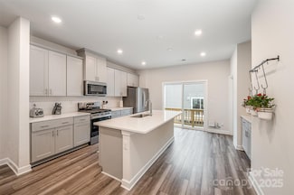 4548 Millennium Ave, Charlotte, NC 28217