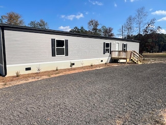 88 Lady Ashley Dr, Saint Matthews, SC 29135