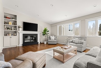 237 Atlantic Ave, Swampscott, MA 01907