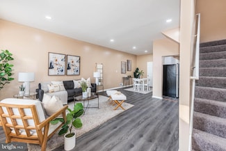 1705 E 25th St, Baltimore, MD 21213