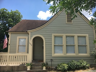 1446 W Kings Hwy, San Antonio, TX 78201
