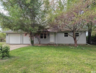 205 James Pkwy, Washington, IL 61571