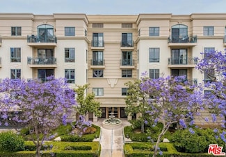 430 N Oakhurst Dr Unit 105, Beverly Hills, CA 90210