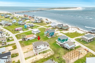 13010 Buccaneer Pkwy, Freeport, TX 77541