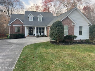 57 Fox Hollow Dr, Crossville, TN 38571