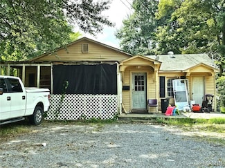 605 N Jackson St, Kennett, MO 63857