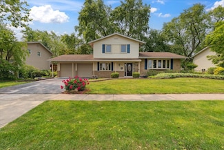919 E Cooper Dr, Palatine, IL 60074