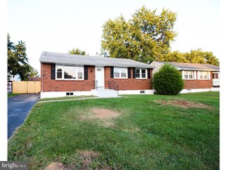 34 Luray Rd, New Castle, DE 19720