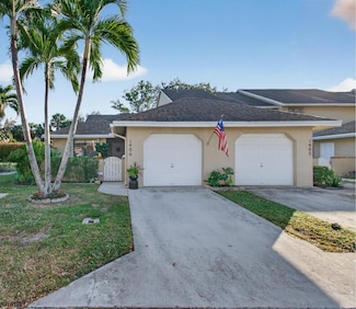 1406 Maplewood Dr, Greenacres, FL 33415