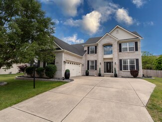 8658 N Autumnview Dr, Mc Cordsville, IN 46055