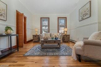 23 Swan St, Lambertville, NJ 08530