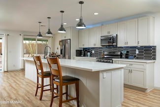 2301 W Montrose Place, Tucson, AZ 85741